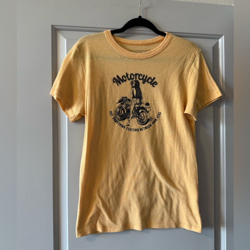 Not Another Label Cotton Blend Motorcycle Graphic Yellow T-Shirt Size Small
